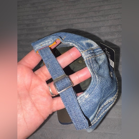 ✨Bedazzled NYC Denim Baseball Cap – By Cindy Claire✨ - Picture 3 of 6